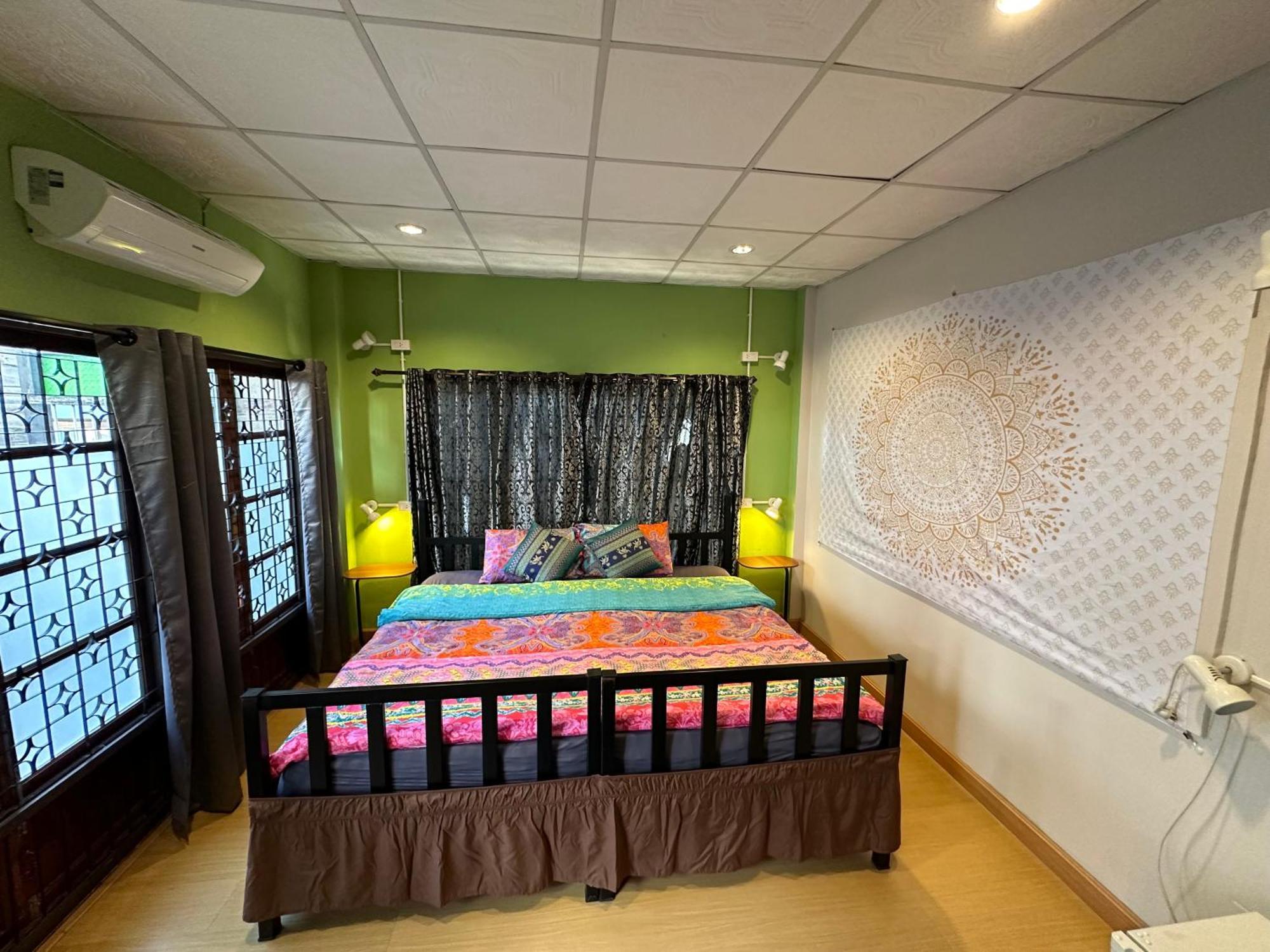 Villa'S Homestay Chiang Mai Exterior photo