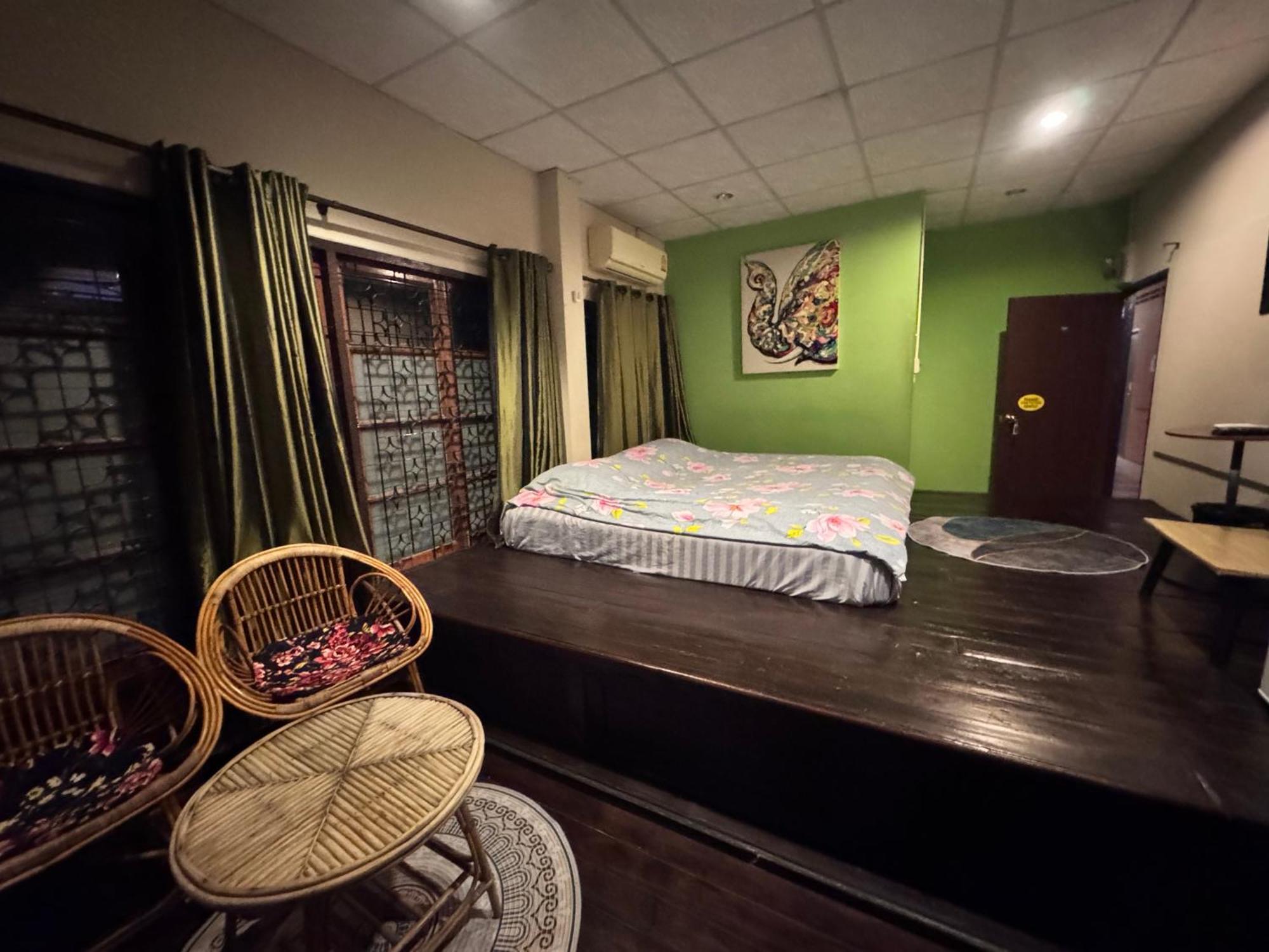 Villa'S Homestay Chiang Mai Exterior photo